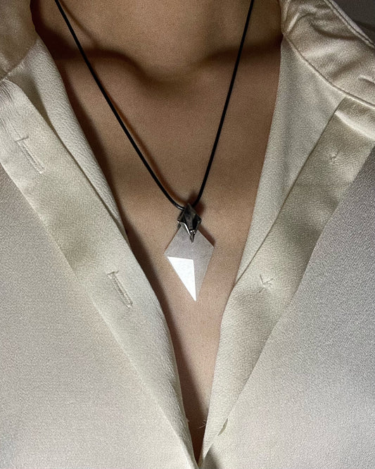 Lucid Drop - Clear quartz Necklace