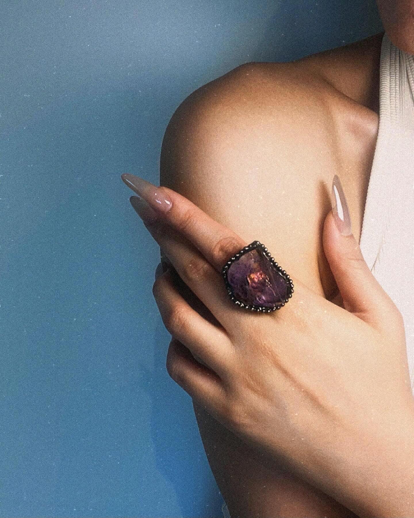 Violet Drop - Amethyst Ring