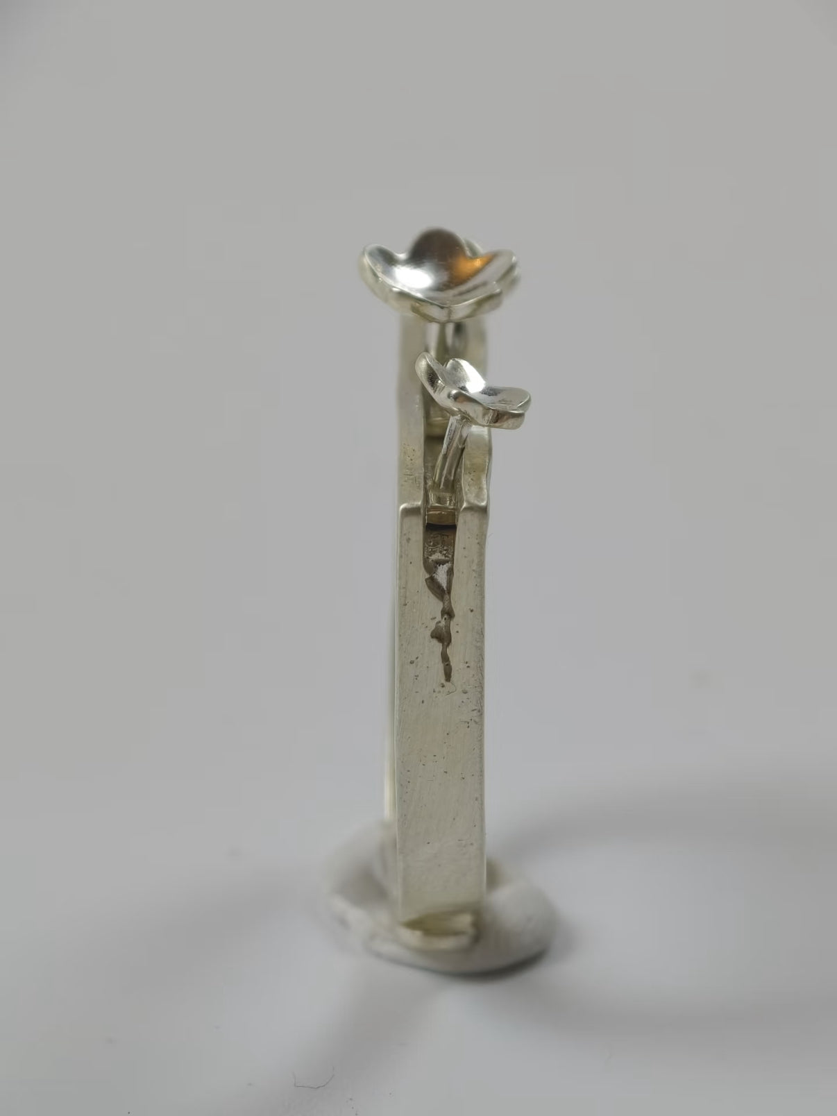 Flowers in the Crack - Sterling Silver Kinetic Ring