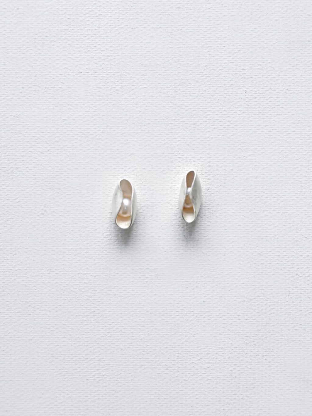 Conchiglie - Sterling Silver Stud Earrings