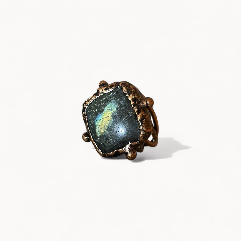 Myst Walk - Labradorite Ring