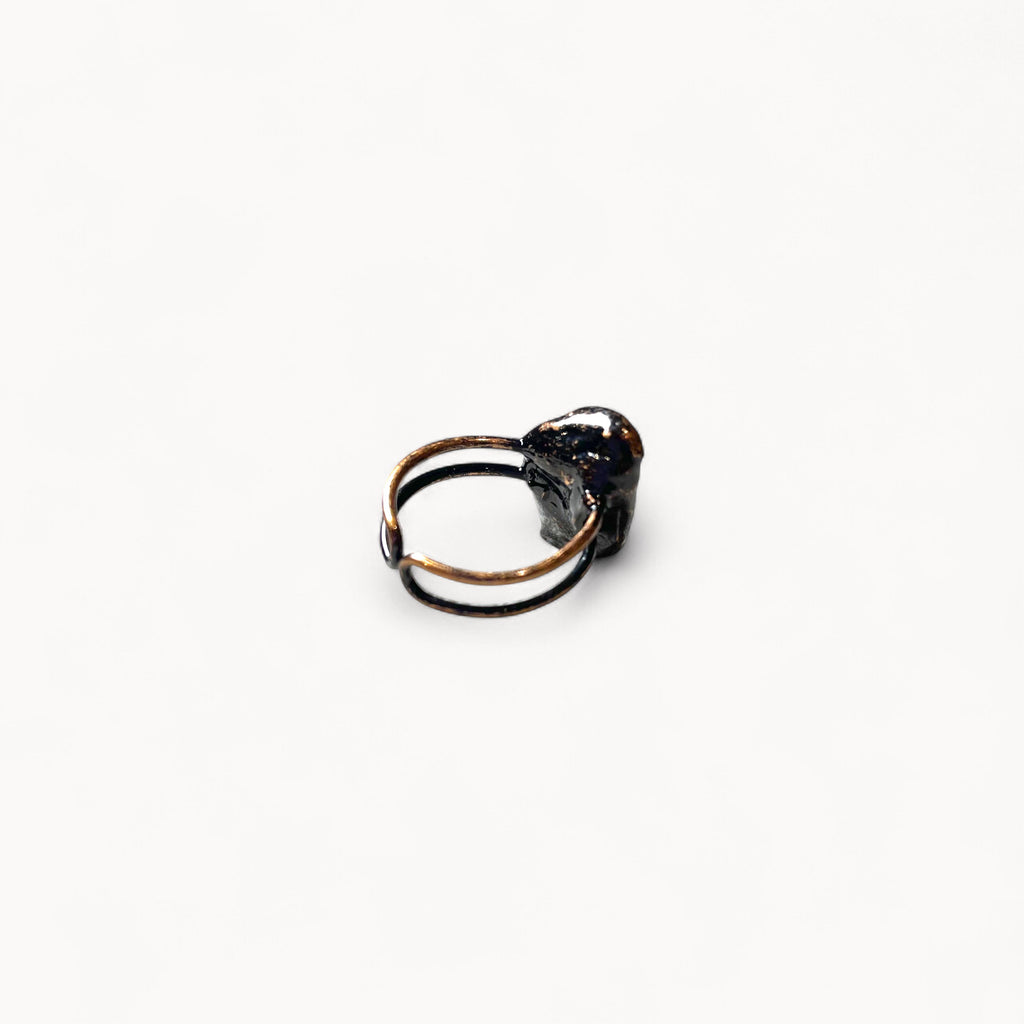 Ocean Eye - Kyanite Pinky Ring