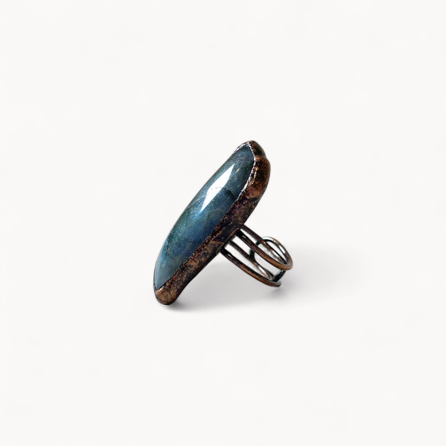 Dream Daze - Labradorite Ring