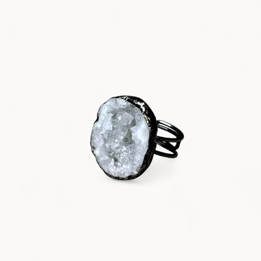 Cloud 9 - Clear Quartz Ring