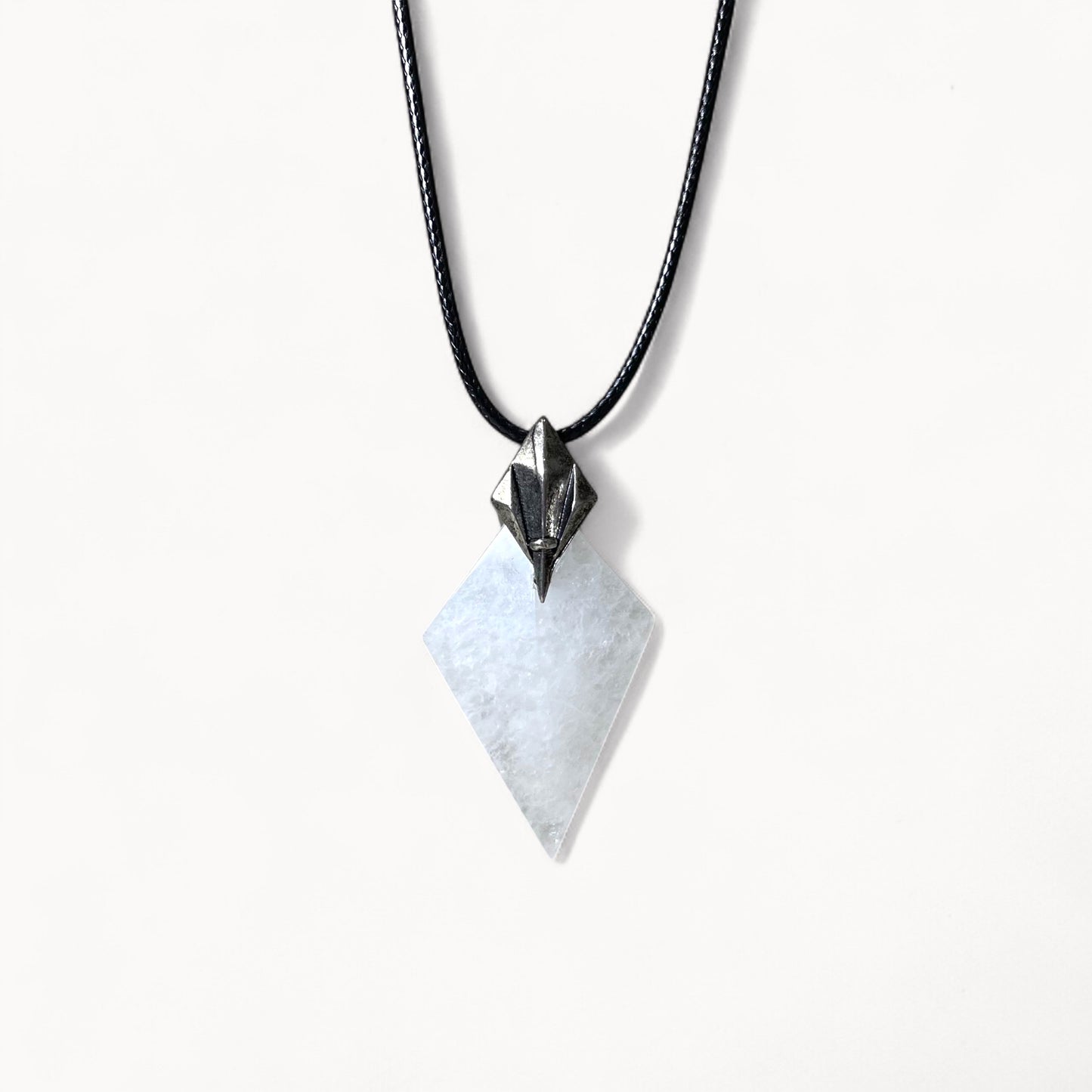 Lucid Drop - Clear quartz Necklace