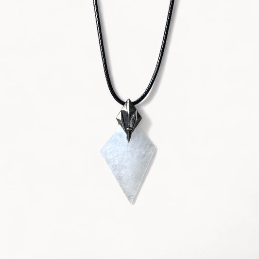 Lucid Drop - Clear quartz Necklace