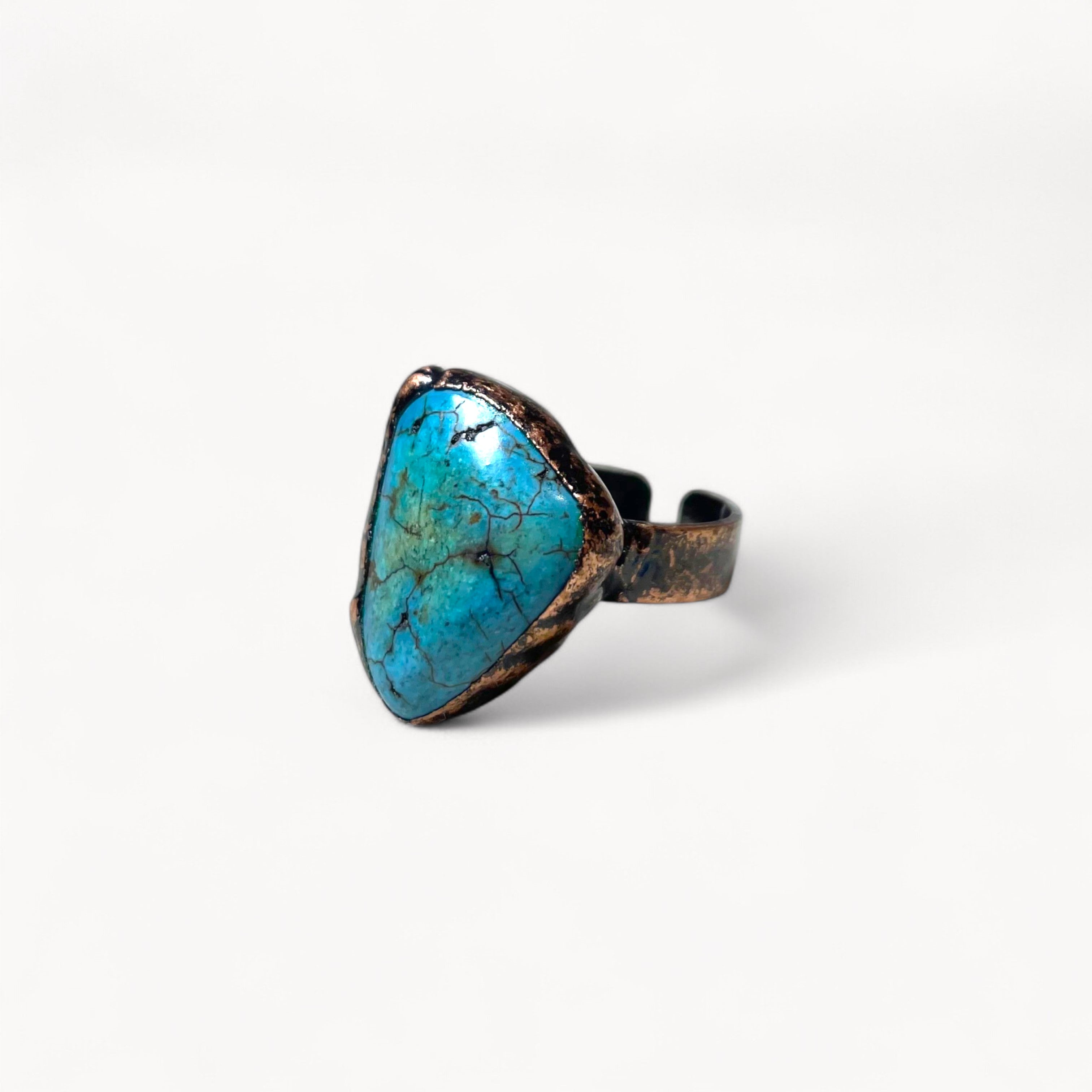 Verdant Core - Turquoise Ring